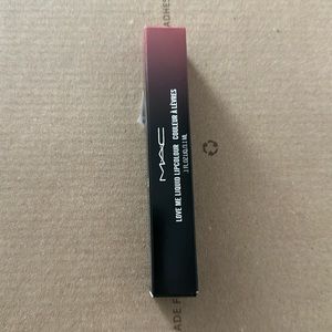 Mac-liquid lip color-shade:love me